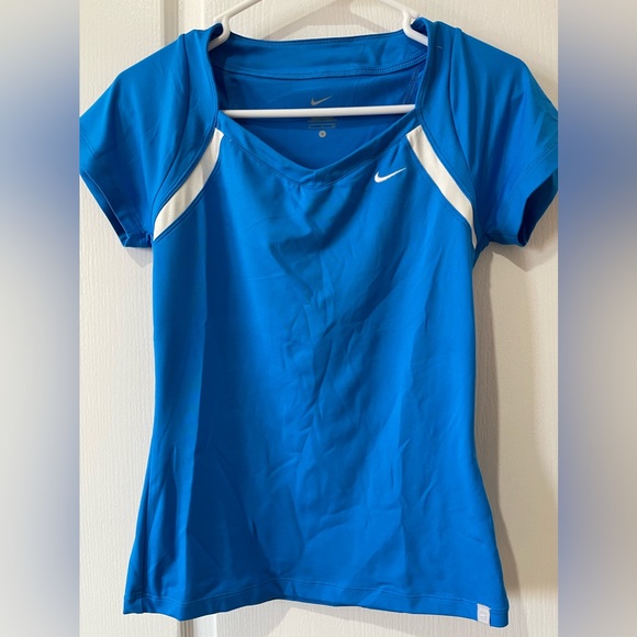 Nike Tops Nike Set Of Womens Tennis Gear 2 Shirts 3 Skirts Poshmark